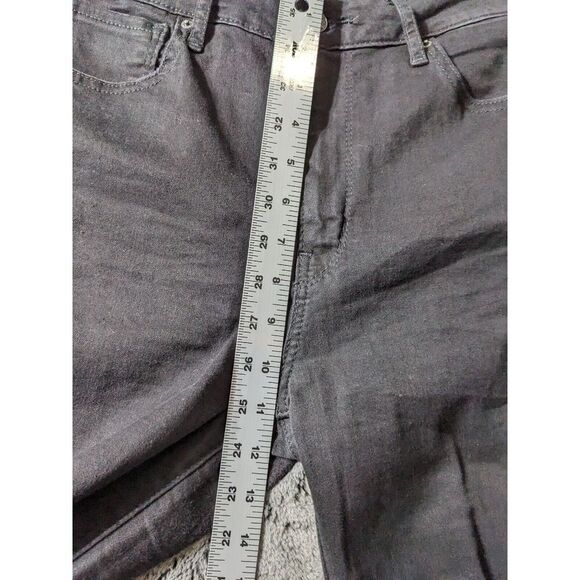 Levi's 721 High Rise Skinny Distressed Women's Jeans Size 31 Black - Picture 5 of 13